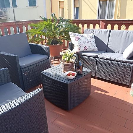 La Casa Di Ele, Parcheggio Privato Gratuito Apartment La Spezia Exterior foto