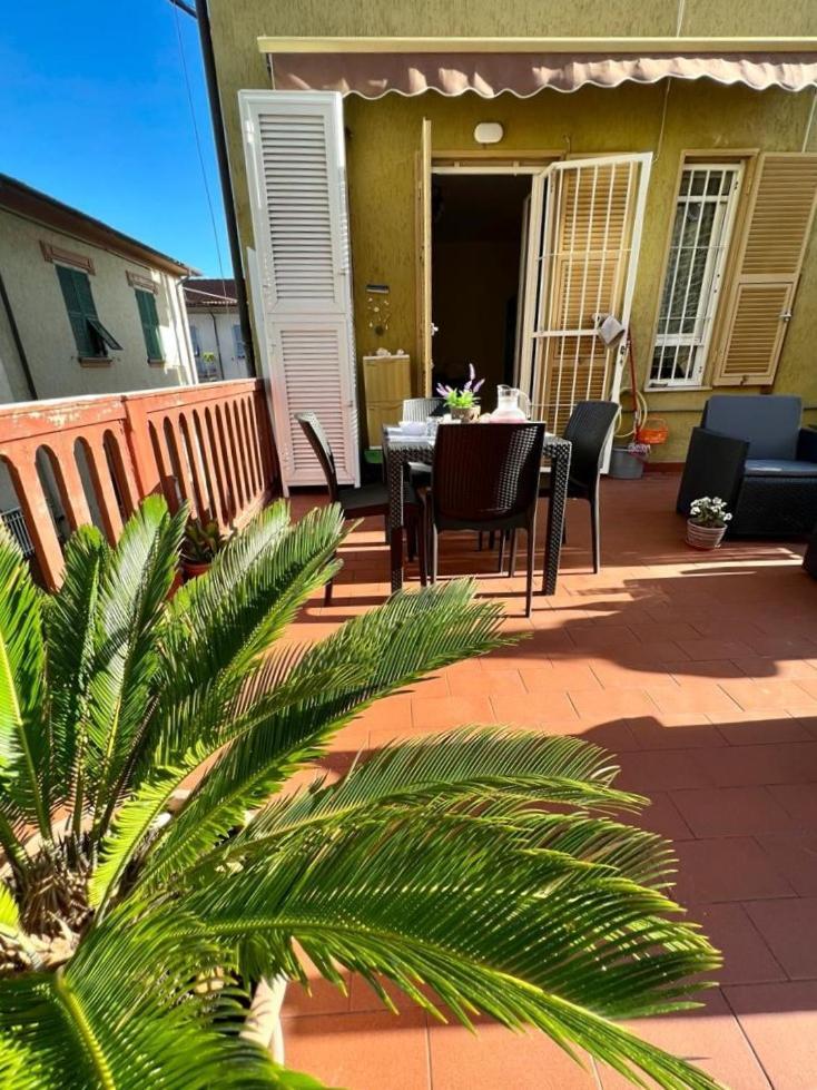 La Casa Di Ele, Parcheggio Privato Gratuito Apartment La Spezia Exterior foto